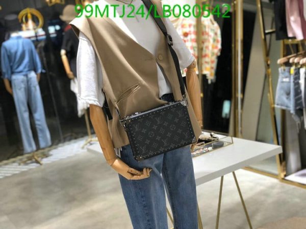 Louis Vuitton AAA+ Replica Clouth Box Bag LB08054252048