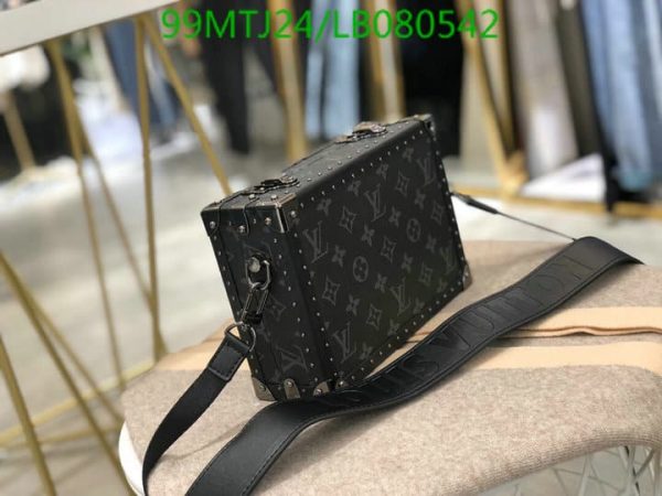 Louis Vuitton AAA+ Replica Clouth Box Bag LB08054252048