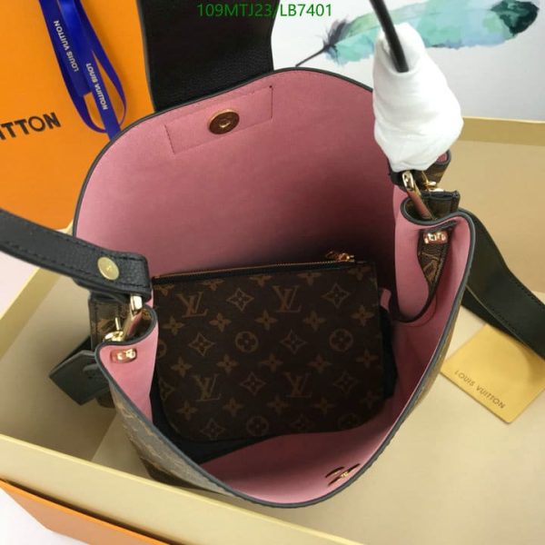 Louis Vuitton AAA+ Replica Cluny Top Handle Bag LB74017012854