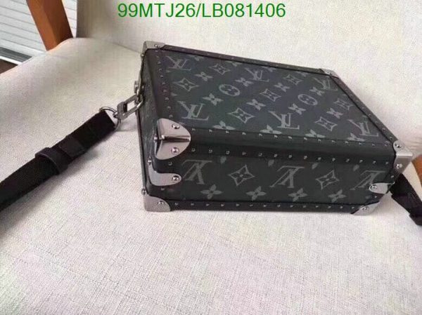 Louis Vuitton AAA+ Replica Clutch Box Bag LB08140657029