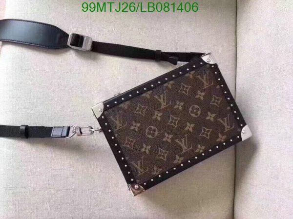 Louis Vuitton AAA+ Replica Clutch Box Bag LB08140657029