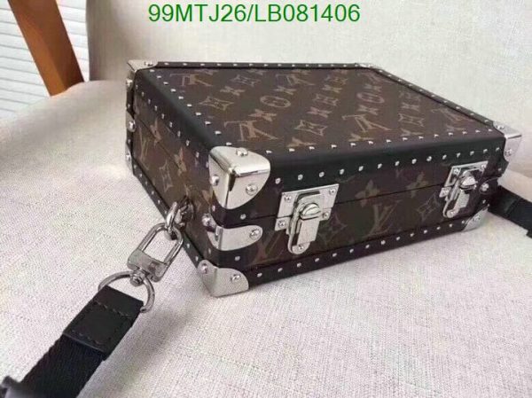 Louis Vuitton AAA+ Replica Clutch Box Bag LB08140657029