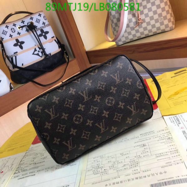 Louis Vuitton AAA+ Replica Crafty NeoNoe MM Bag  LB08058175329