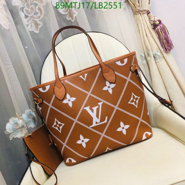 Louis Vuitton AAA+ Replica Cream Neverfull Bag LB25518963148