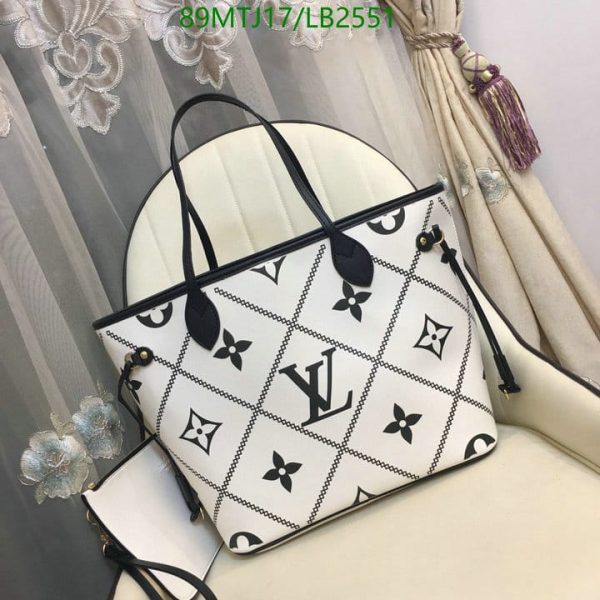 Louis Vuitton AAA+ Replica Cream Neverfull Bag LB25518963148