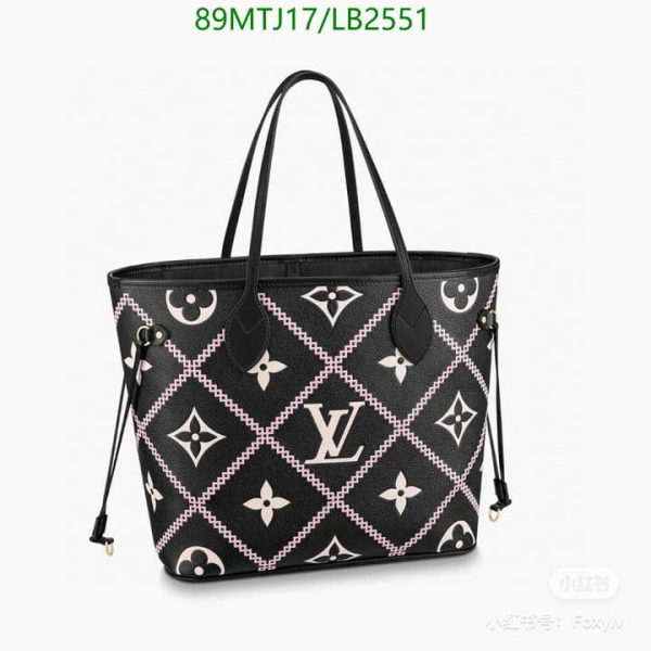 Louis Vuitton AAA+ Replica Cream Neverfull Bag LB25518963148