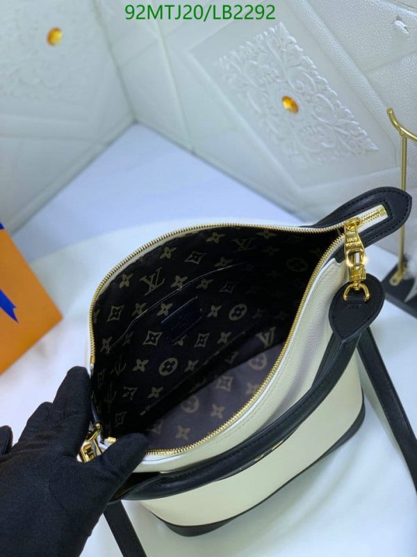 Louis Vuitton AAA+ Replica Cruiser Pm bag LB22925983647