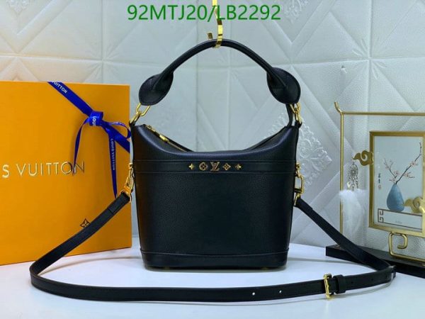 Louis Vuitton AAA+ Replica Cruiser Pm bag LB22925983647