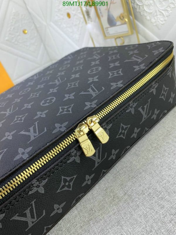 Louis Vuitton AAA+ Replica Cube De Cosmetic Bag LB99012658948