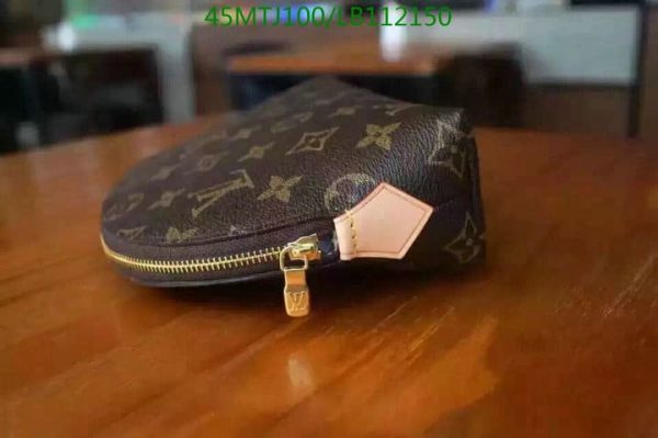 Louis Vuitton AAA+ Replica Damier Azur Cosmetic Pouch PM LB11215057349