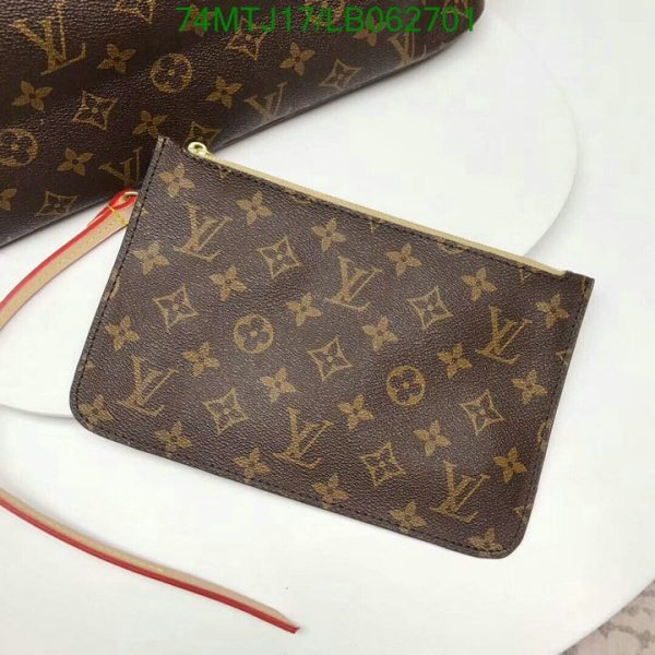 Louis Vuitton AAA+ Replica Damier Azur GM MM Neverfull LB06270216439