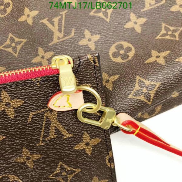 Louis Vuitton AAA+ Replica Damier Azur GM MM Neverfull LB06270216439