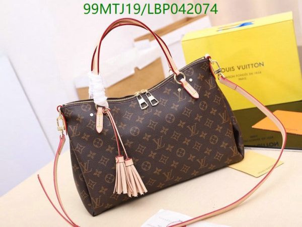 Louis Vuitton AAA+ Replica Damier Azur Lymington Bag LBP0420742197