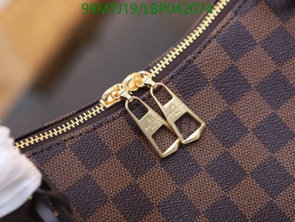 Louis Vuitton AAA+ Replica Damier Azur Lymington Bag LBP0420742197