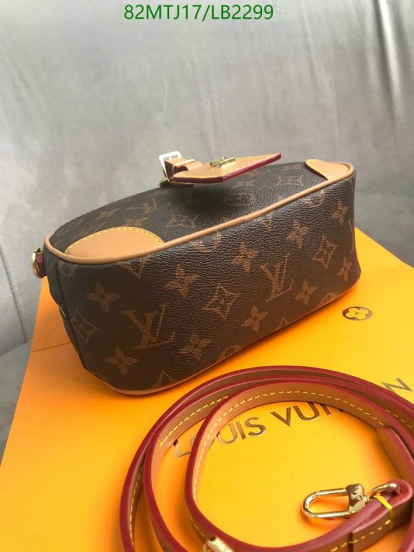 Louis Vuitton AAA+ Replica Damier Azur Mini Deauville LB22995698742