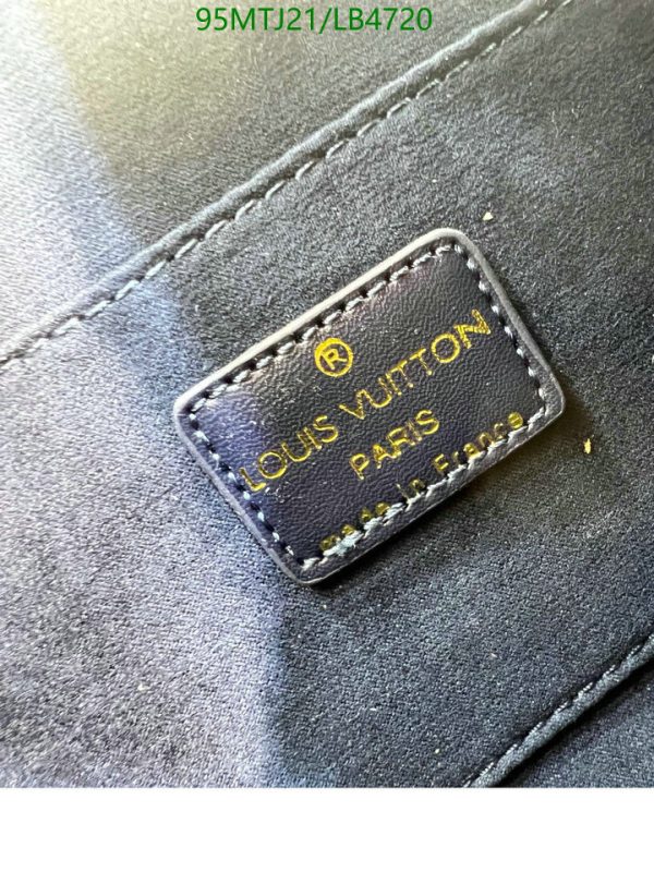 Louis Vuitton AAA+ Replica Dauphine Mm LB47205719635