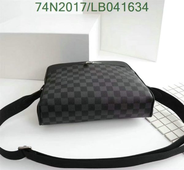 Louis Vuitton AAA+ Replica Dayton MM crossbody shoulder bag LB04163426485