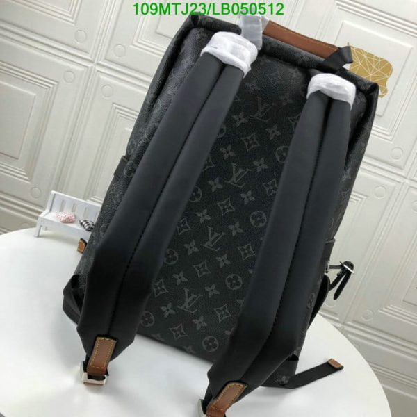 Louis Vuitton AAA+ Replica Discovery Backpack LB05051250138