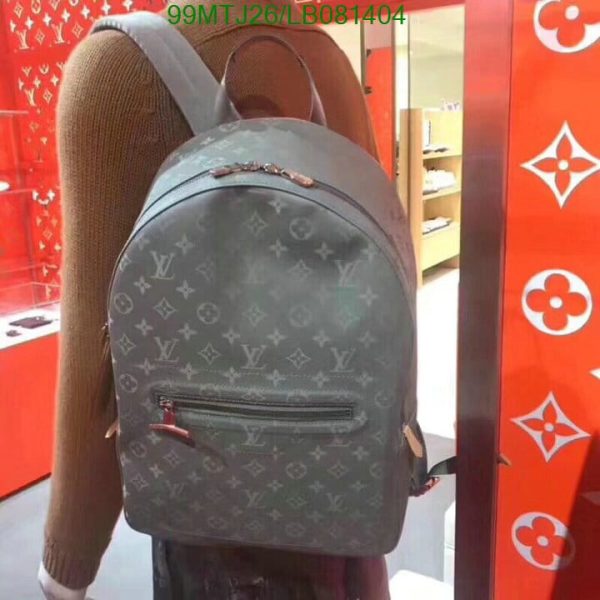 Louis Vuitton AAA+ Replica Discovery Backpack LB08140489426