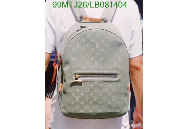 Louis Vuitton AAA+ Replica Discovery Backpack LB08140489426