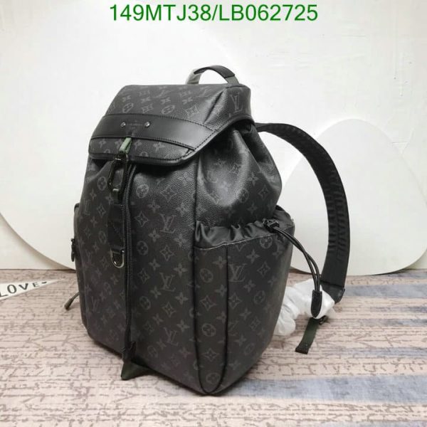 Louis Vuitton AAA+ Replica Discovery Bag Pack Rucksack LB06272589428