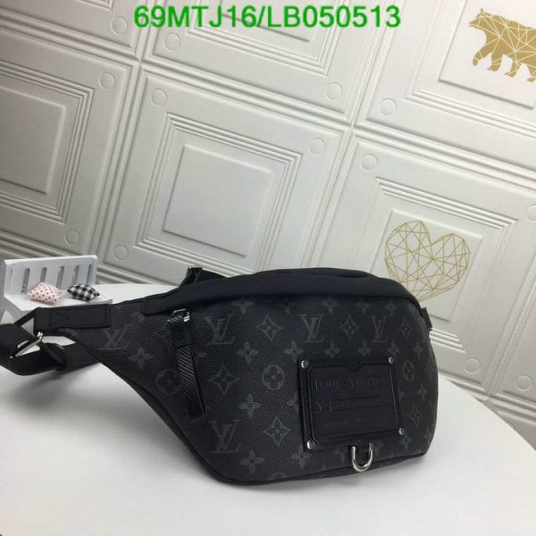 Louis Vuitton AAA+ Replica Discovery Bumbag LB05051341785