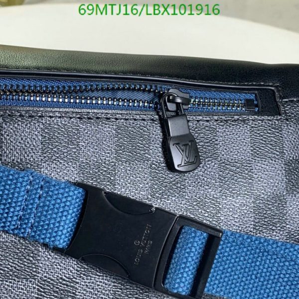 Louis Vuitton AAA+ Replica Discovery Bumbag Limited Edition LBX1019162367