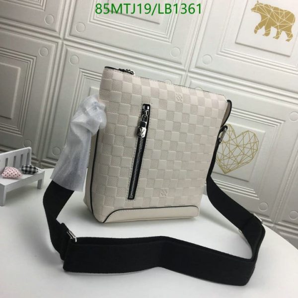 Louis Vuitton AAA+ Replica Discovery messenger bb LB13617654390