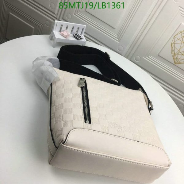 Louis Vuitton AAA+ Replica Discovery messenger bb LB13617654390