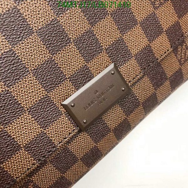 Louis Vuitton AAA+ Replica District PM crossbody Shoulder Bag LB07141063257