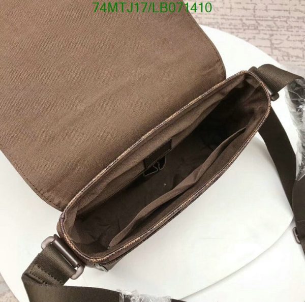 Louis Vuitton AAA+ Replica District PM crossbody Shoulder Bag LB07141063257