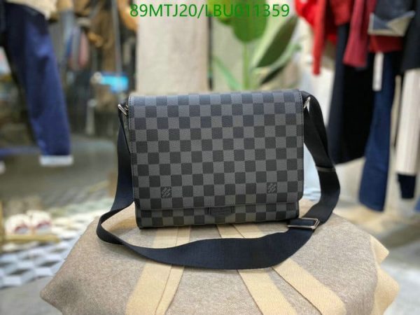 Louis Vuitton AAA+ Replica District Pm Damier Infini Bag LBU0113592175