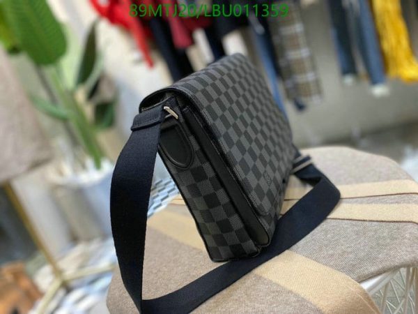 Louis Vuitton AAA+ Replica District Pm Damier Infini Bag LBU0113592175