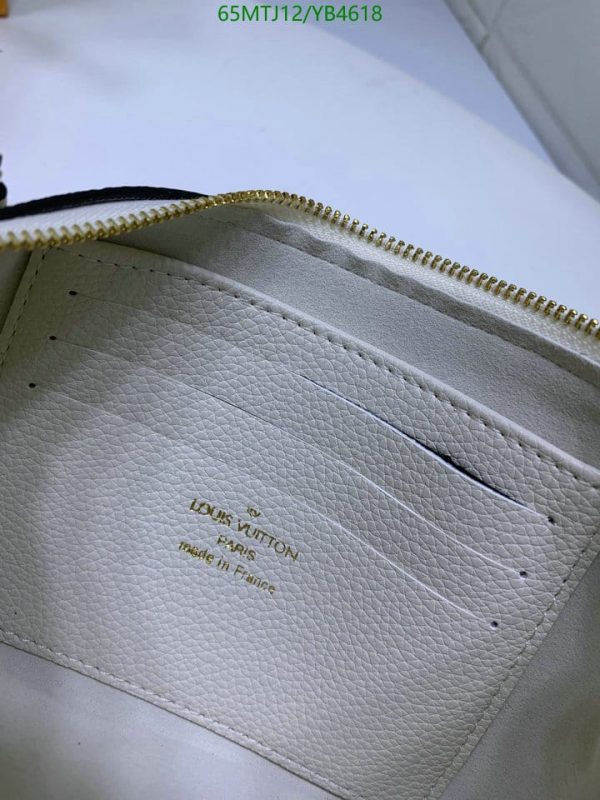 Louis Vuitton AAA+ Replica Double Zip Pochette YB46188501369