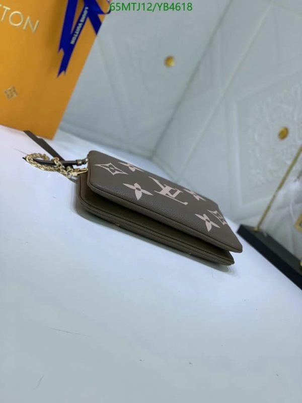 Louis Vuitton AAA+ Replica Double Zip Pochette YB46188501369