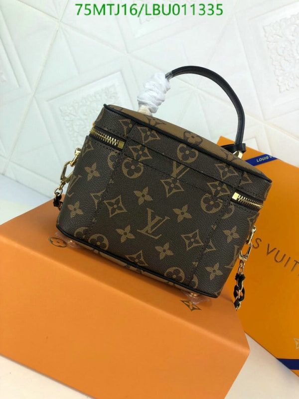 Louis Vuitton AAA+ Replica Double Zipper Padlock Chain Shoulder Strap Bag LBU0113355873