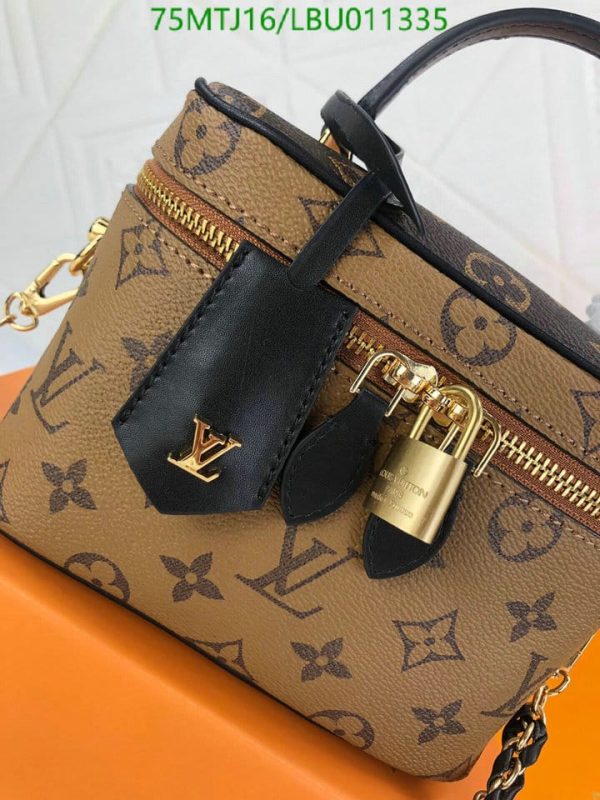 Louis Vuitton AAA+ Replica Double Zipper Padlock Chain Shoulder Strap Bag LBU0113355873