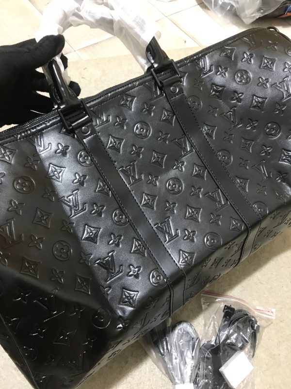 Louis Vuitton AAA+ Replica Duffle Bag YB14956543789