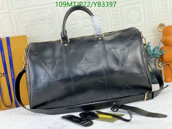 Louis Vuitton AAA+ Replica Empreinte Giant Keepall Boston Bag YB33979852654