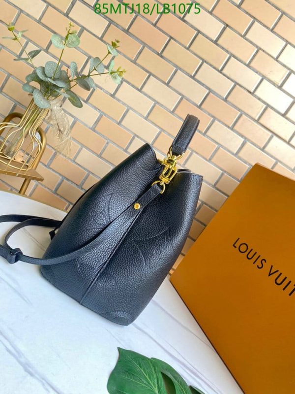 Louis Vuitton AAA+ Replica Empreinte Neonoe Cream Hobo Bag LB10752365894