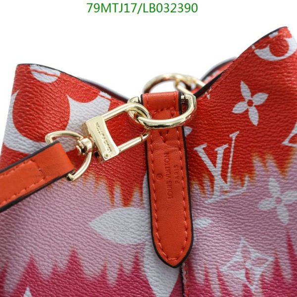 Louis Vuitton AAA+ Replica Escale Néonoé MM Pastel LB03239076345