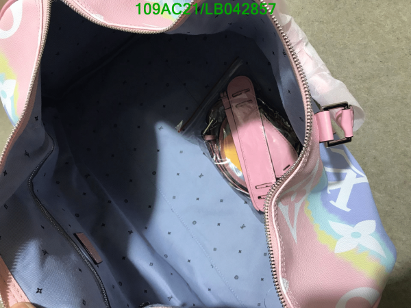 Louis Vuitton AAA+ Replica Escale Speedy Giant Flower Pastel Pink Bag LB04285751476