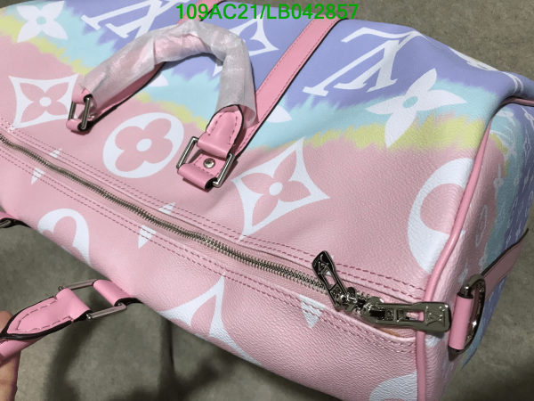 Louis Vuitton AAA+ Replica Escale Speedy Giant Flower Pastel Pink Bag LB04285751476