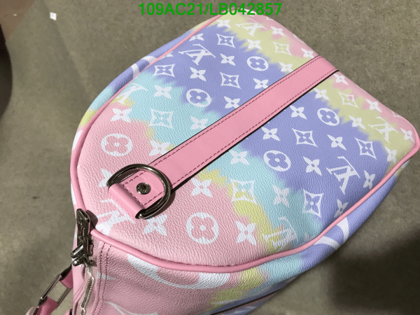 Louis Vuitton AAA+ Replica Escale Speedy Giant Flower Pastel Pink Bag LB04285751476