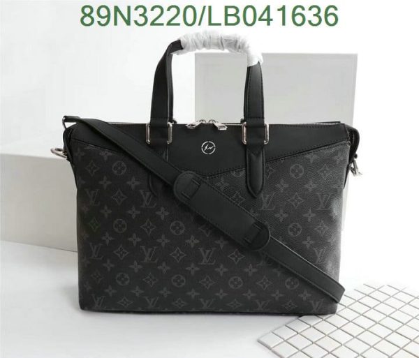 Louis Vuitton AAA+ Replica Explorer Briefcase LB04163659624