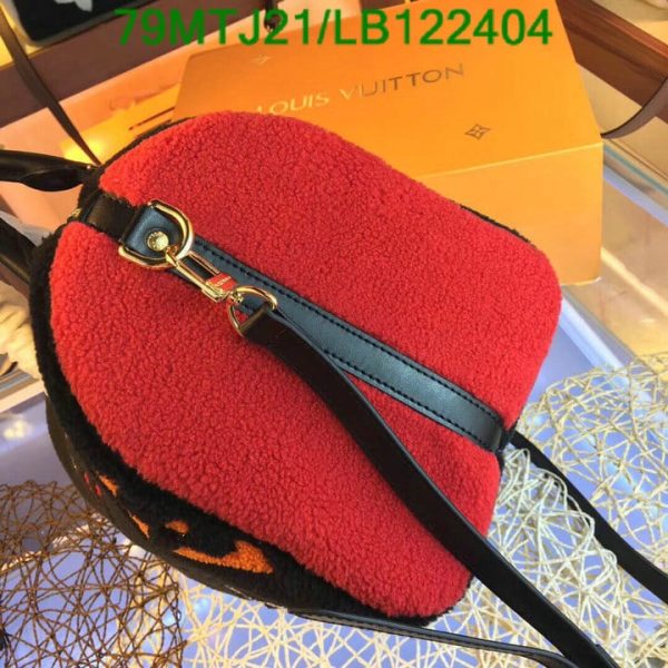 Louis Vuitton AAA+ Replica Fleece Speedy Bags LB12240489634