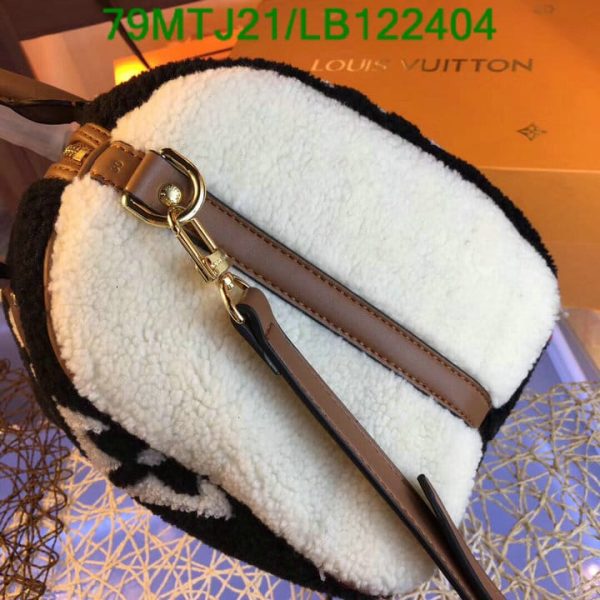 Louis Vuitton AAA+ Replica Fleece Speedy Bags LB12240489634