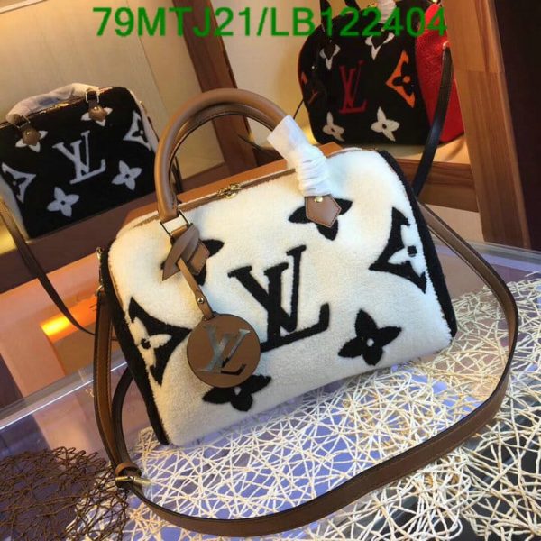 Louis Vuitton AAA+ Replica Fleece Speedy Bags LB12240489634