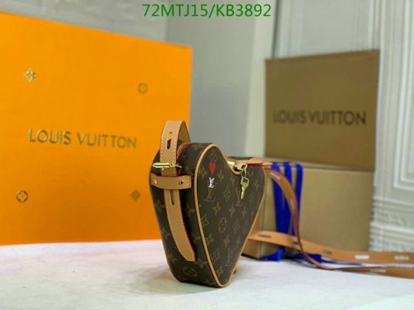 Louis Vuitton AAA+ Replica Game On Coeur Heart Bag KB38923165789