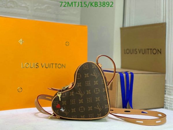 Louis Vuitton AAA+ Replica Game On Coeur Heart Bag KB38923165789